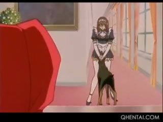 Hentai maids neuken strapon in gangbang voor hun vriendin