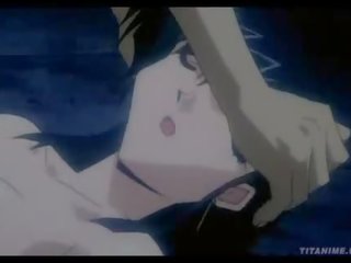 Exhausted l'anime harlot avec baise super titties obtient brutalement défoncer par une demon